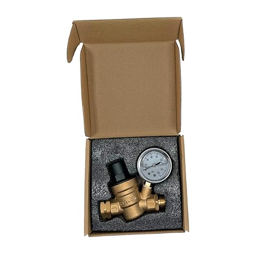 XFITTING 3/4 in Water Pressure Regulator with Gauge 3-4-1=5