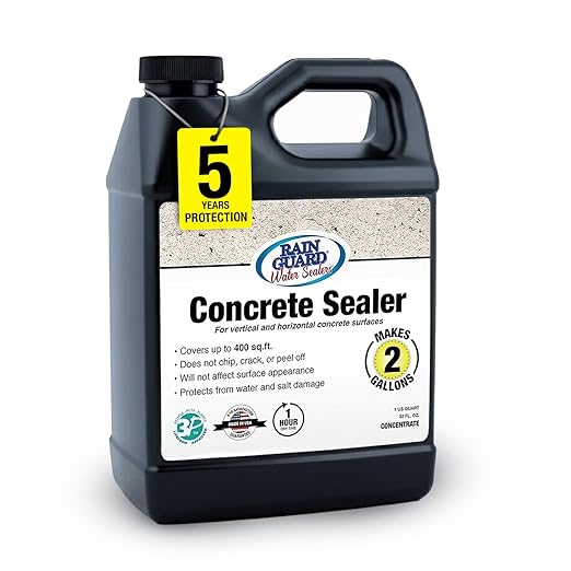 Rainguard Water Sealers Concrete Sealer, Penetrating Protection Against Water and Salt Damage, for All Concrete Surfaces, Silane/Siloxane Waterproofer, Natural Finish, Makes 2 Gallons
