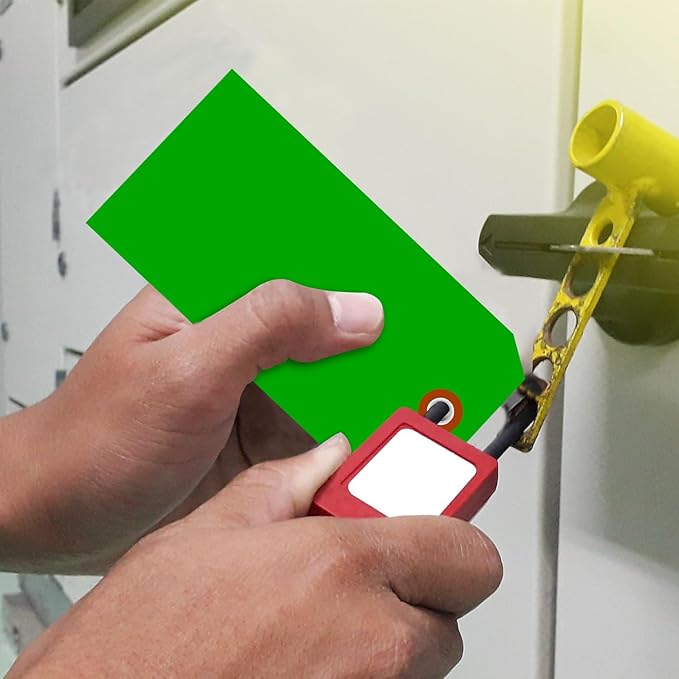 SmartSign 100-Pack Green Plastic Tags with Pre-Punched Hole, 4.75" x 2.375", Size#5, 10 mil Tearproof Plastic Tags with Metal Eyelet, Writable Blank Tags for Shipping/Labeling, USA-Made