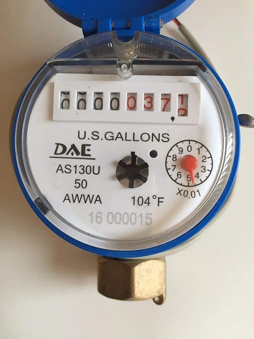 DAE AS130U-50 1/2" Water Meter, Measuring in Gallon + Couplings