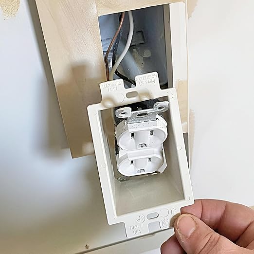 Select 20 Pack Electrical Outlet Box Extender with Included Screws, Plastic Electrical Outlet Extender, Heavy Duty Receptacle Extender, 1-Gang
