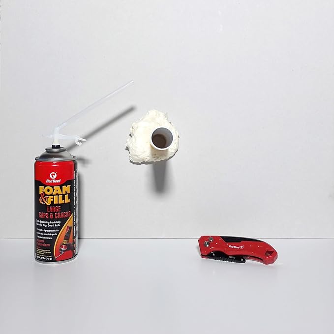 Red Devil 090806 Spray Foam, Fill Large Gaps & Cracks, Expanding Insulation, Polyurethane Foam Sealant, 8 oz, Off White