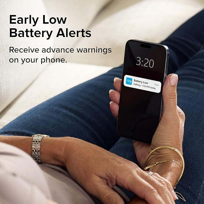 Kidde Smart Smoke Detector, Ring App Enabled for Real-Time Notifications, Hardwired Alarm, AA Backup Battery