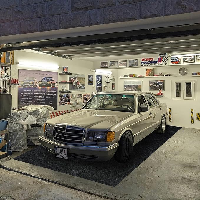 8.9’x 22' Garage Floor Mat & Oil Spill Mat, Heavy Duty Under Car Mat for Garage & Driveway, Protects Against Oil, Chemicals & Stains with TPE Anti-Leak Backing, Reusable & Washable