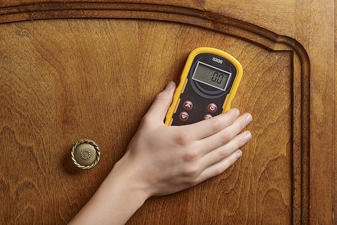 Pinless Wood Moisture Meters (S300 - Shallow Scan Wood Moisture Meter)